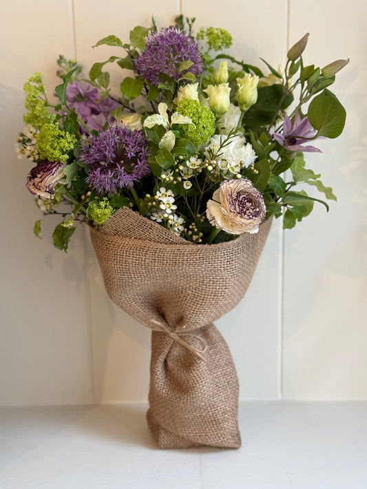 Hessian Wrap Bouquet