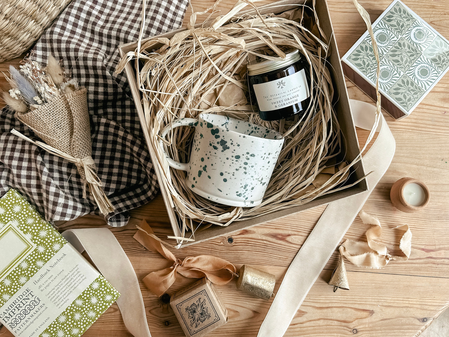The Homebody Gift Set
