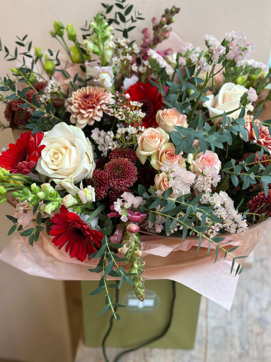 Christmas Aqua Box Bouquet