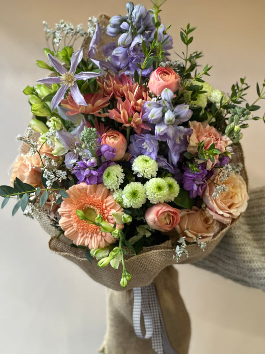Hessian Wrap Bouquet
